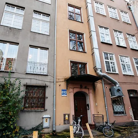 Maya's Flats & 27 - Beautiful On Piwna Street In The Old Town *