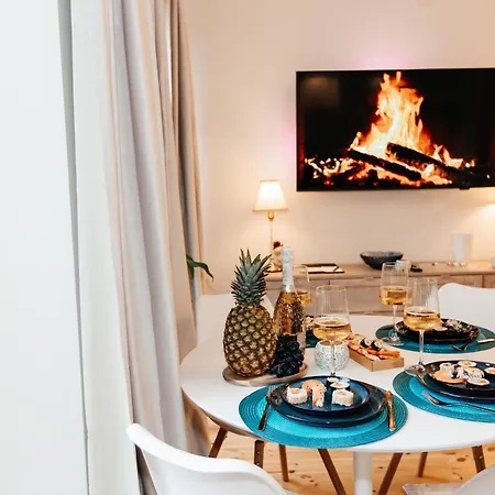 Apartment Maya's Flats & 27 - Beautiful On Piwna Street In The Old Town Gdansk