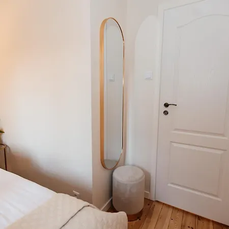 Maya's Flats 27 - Old Town Appartement