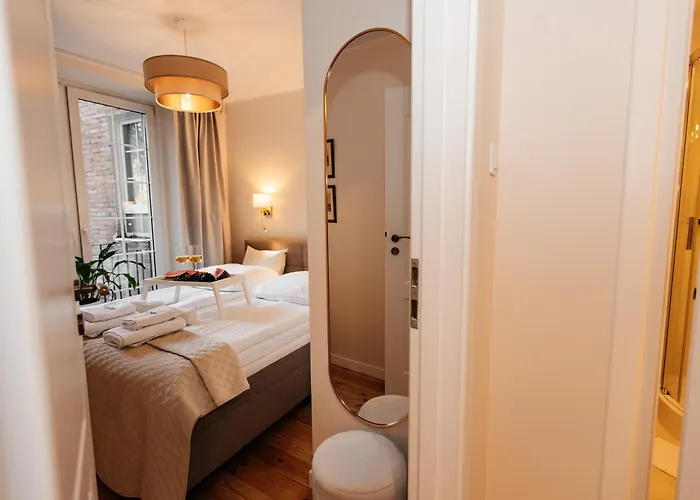 Maya's Flats & 27 - Beautiful On Apartament *