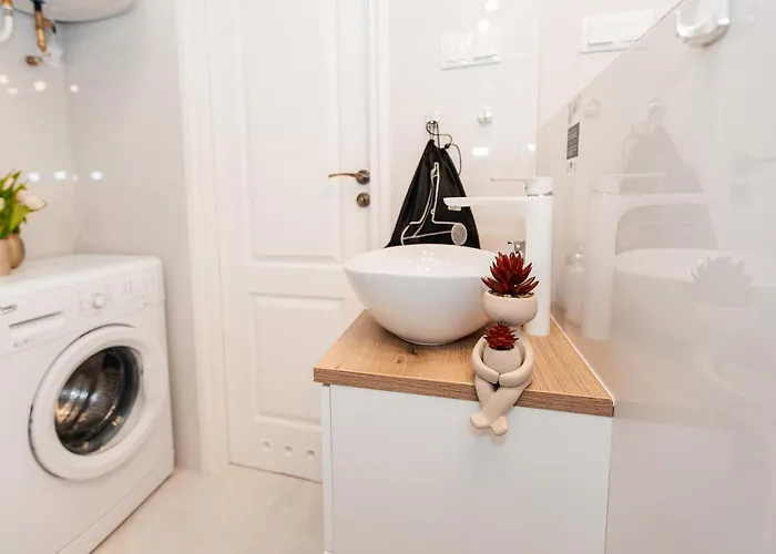 Maya's Flats & 27 - Beautiful On * 格但斯克